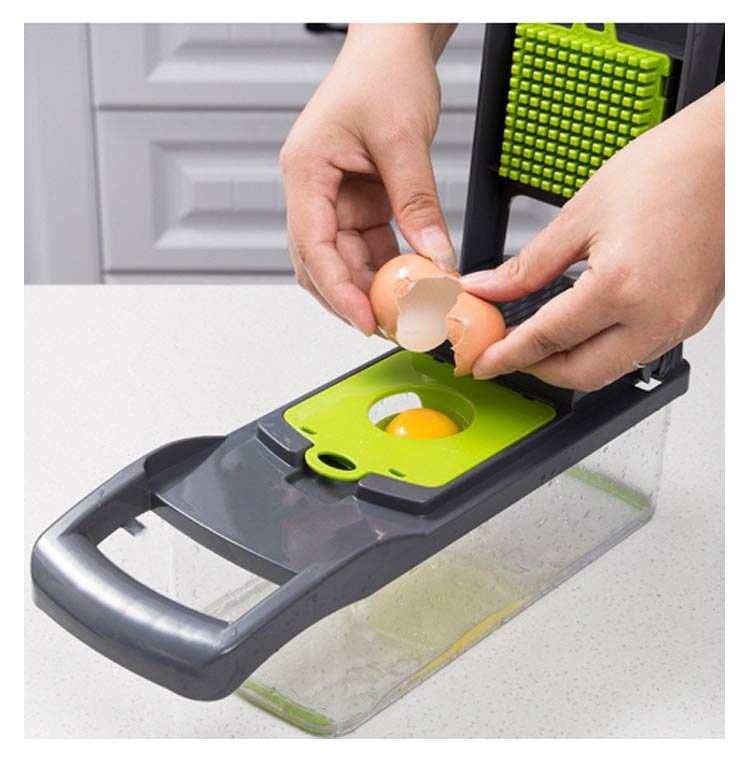 EasyChop™ 簡単野菜カッター