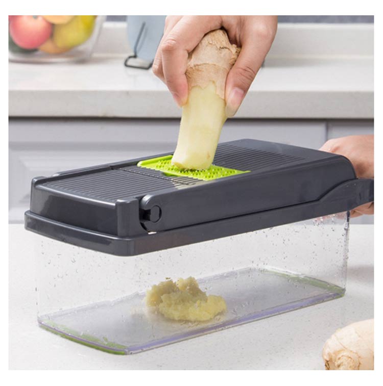 EasyChop™ 簡単野菜カッター